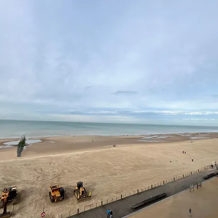 Cozy 3-bedroom On The Seafront Of T60 아파트 오스텐드